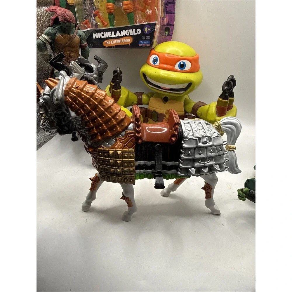LOT TEENAGE‎ MUTANT NINJA TURTLES ACTION FIGURES Horses
